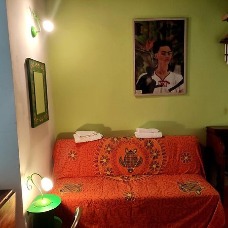 Bed and Breakfast Napoli Naif Exterior foto