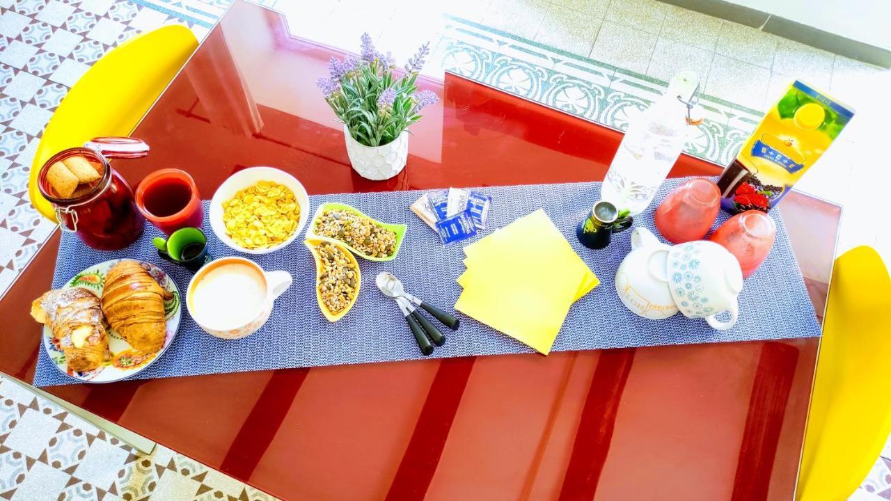 Bed and Breakfast Napoli Naif Exterior foto